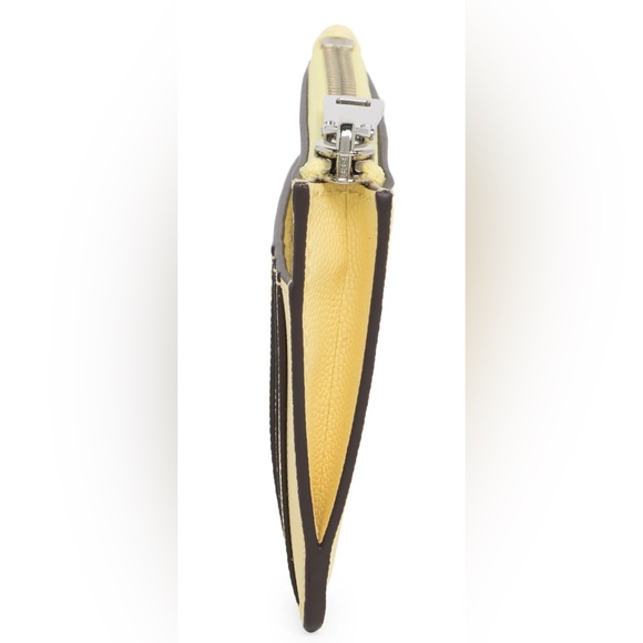 Marc Jacobs Wallet/Cardholder in French Vanilla BRAND NEW WITH TAGS!! - Picture 3 of 3